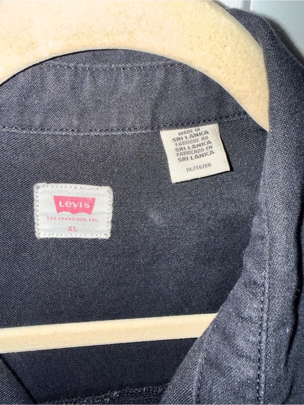 Levi’s Women's Black Overshirt Jacket - Casual Button-Up - Picture 5 of 6